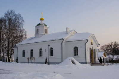 8-Свято-Евфросиниевский храм обители. 2012 г.jpg